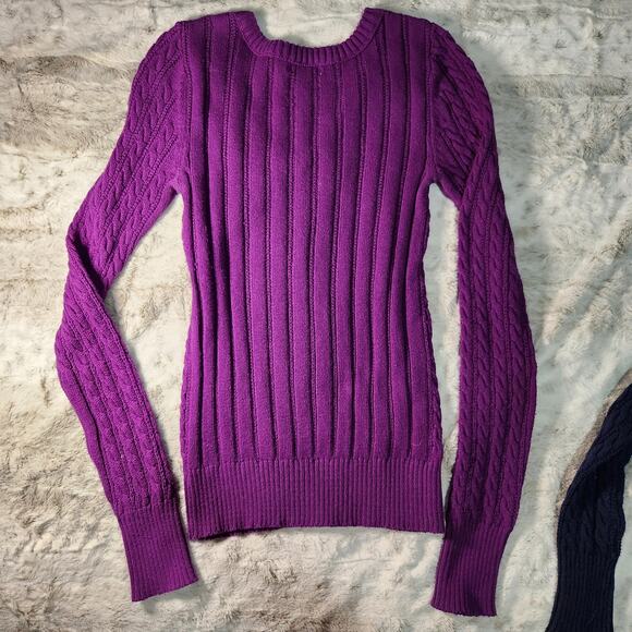 ARIZONA JEAN CO Super Stretchy Cable Knit V-Neck Sweater Bundle of 2 Size S - Picture 6 of 8